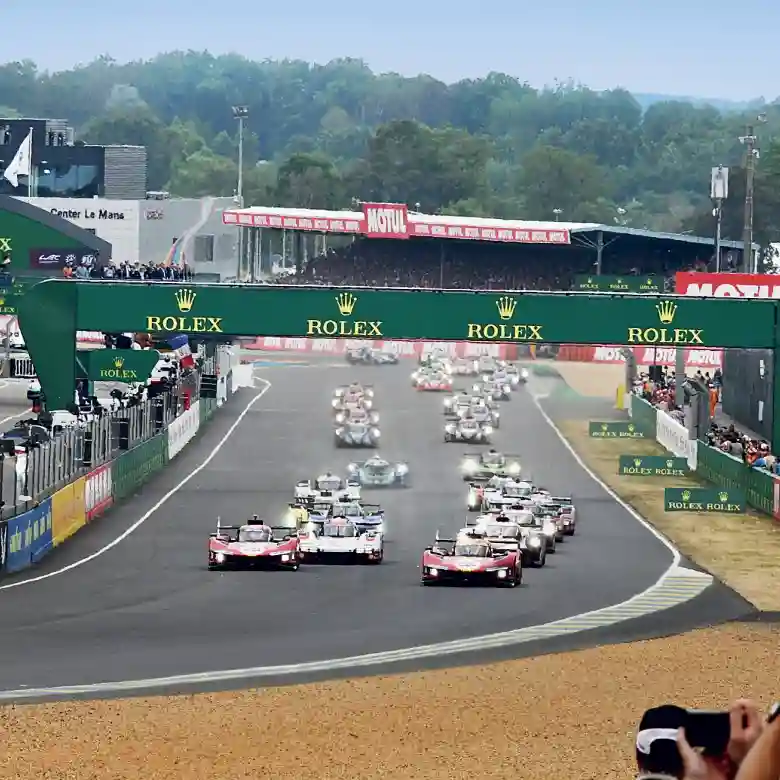 Rolex Pushing boundaries Until the very last second - Watch Palace