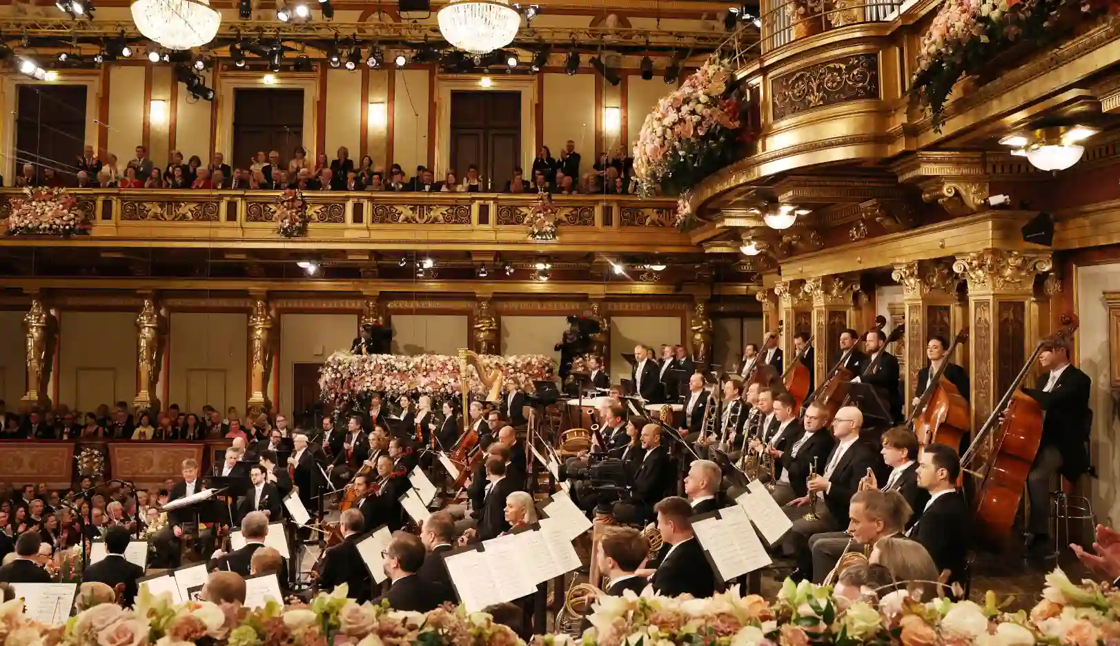 Rolex and the Vienna Philharmonic - Watch Palace