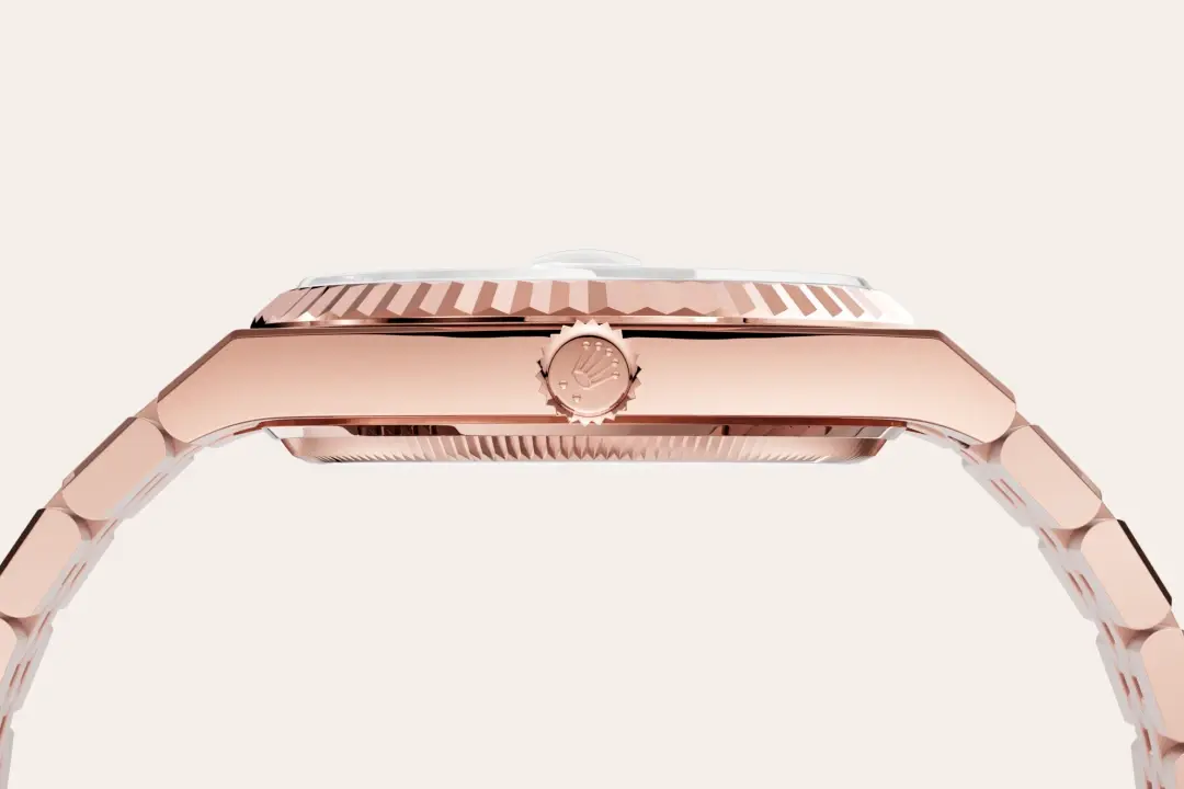 Rolex Land-Dweller in 18 ct Everose gold, M127235-0001 - Watch Palace