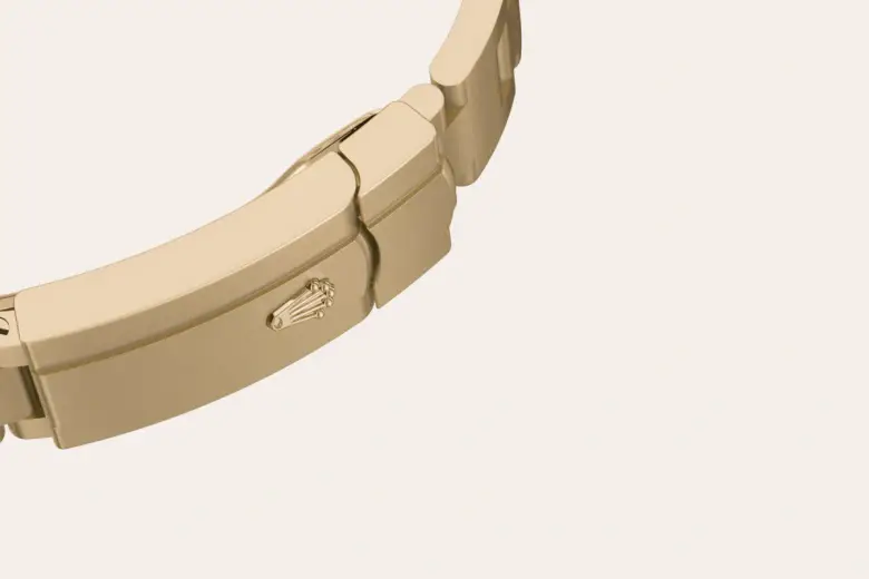 rolex oyster perpetual in 18 ct yellow gold, m124208-0001 - watch palace